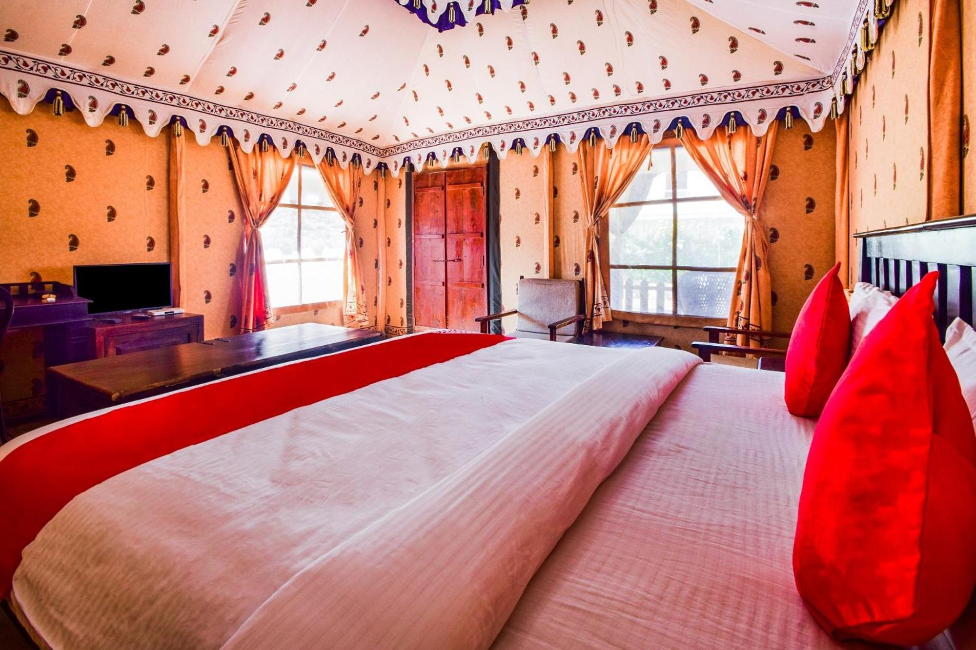 Hotel O Green Valley Resort Pushkar Buitenkant foto